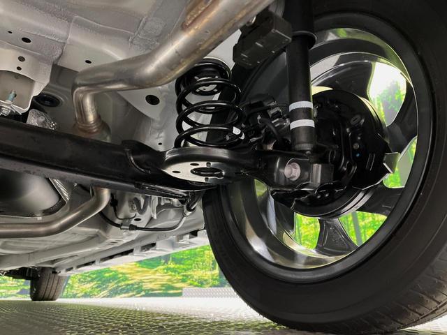 スペーシアカスタム ハイブリッドＸＳターボ　ターボ　届出済未使用車　メーカー９インチナビ　全周囲カメラ　両側電動ドア　衝突被害軽減システム　レーダークルーズ　ハーフレザーシート　コーナーセンサー　スマートキー　ＬＥＤヘッド　オートハイビーム（22枚目）