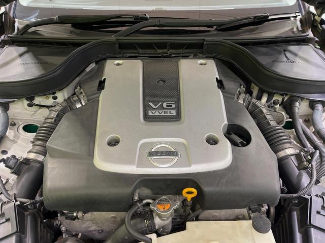 スカイライン 370GT タイプS メーカーナビ バックカメラ 運転席パワーシート 禁煙車 HIDヘッドライト フロントフォグランプ 左右分離エアコン フルセグTV スマートキー ステアリングリモコン(19枚目)