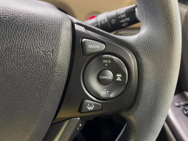 フリード G・ホンダセンシング 純正11.6型後席モニター 純正9型ナビ LEDヘッドライト アクティブコーナリングライト 両側パワースライドドア 禁煙車 衝突軽減 バックカメラ ETC ドライブレコーダー Cパッケージ(33枚目)