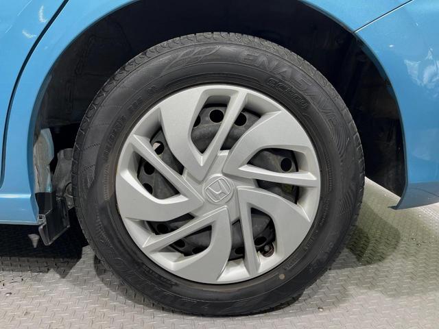 フリード G・ホンダセンシング 純正11.6型後席モニター 純正9型ナビ LEDヘッドライト アクティブコーナリングライト 両側パワースライドドア 禁煙車 衝突軽減 バックカメラ ETC ドライブレコーダー Cパッケージ(39枚目)