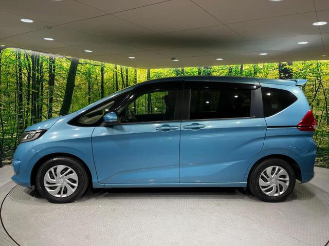 フリード G・ホンダセンシング 純正11.6型後席モニター 純正9型ナビ LEDヘッドライト アクティブコーナリングライト 両側パワースライドドア 禁煙車 衝突軽減 バックカメラ ETC ドライブレコーダー Cパッケージ(56枚目)