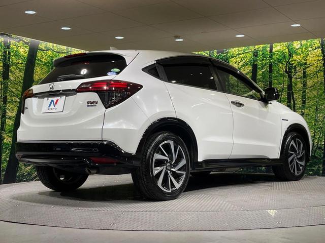 ヴェゼル ハイブリッドRS・ホンダセンシング 純正8型ナビ バックカメラ ETC ドライブレコーダー 前席シートヒーター スマートキー 衝突軽減装置 禁煙車 LEDヘッドライト 純正18インチアルミホイール オートライト フロントフォグランプ(17枚目)