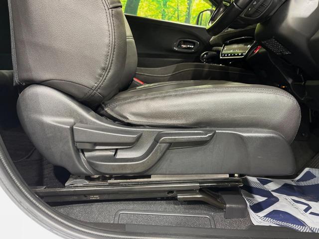 ヴェゼル ハイブリッドRS・ホンダセンシング 純正8型ナビ バックカメラ ETC ドライブレコーダー 前席シートヒーター スマートキー 衝突軽減装置 禁煙車 LEDヘッドライト 純正18インチアルミホイール オートライト フロントフォグランプ(38枚目)