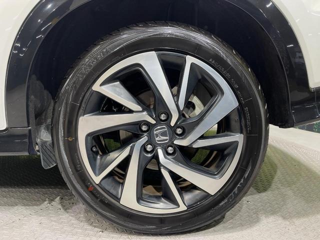 ヴェゼル ハイブリッドRS・ホンダセンシング 純正8型ナビ バックカメラ ETC ドライブレコーダー 前席シートヒーター スマートキー 衝突軽減装置 禁煙車 LEDヘッドライト 純正18インチアルミホイール オートライト フロントフォグランプ(52枚目)