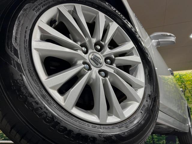 クラウンハイブリッド ロイヤルサルーン プリクラッシュセーフティ クリアランスソナー レーダークルーズ 禁煙車 メーカーナビ スーパーライブサウンド 前席パワーシート HIDヘッドライト バックカメラ ETC ドラレコ(13枚目)