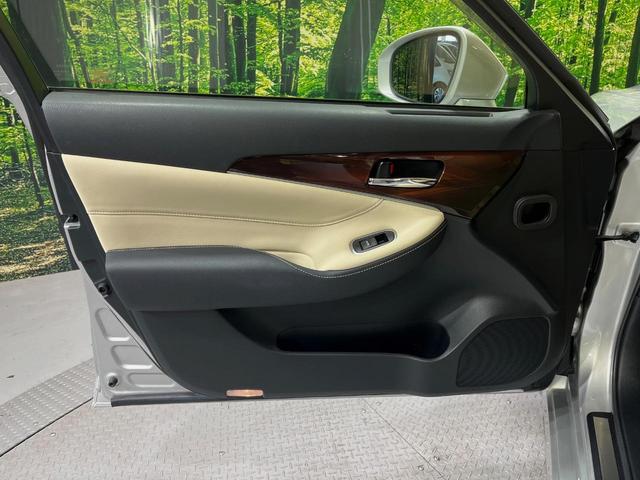 クラウンハイブリッド ロイヤルサルーン プリクラッシュセーフティ クリアランスソナー レーダークルーズ 禁煙車 メーカーナビ スーパーライブサウンド 前席パワーシート HIDヘッドライト バックカメラ ETC ドラレコ(41枚目)