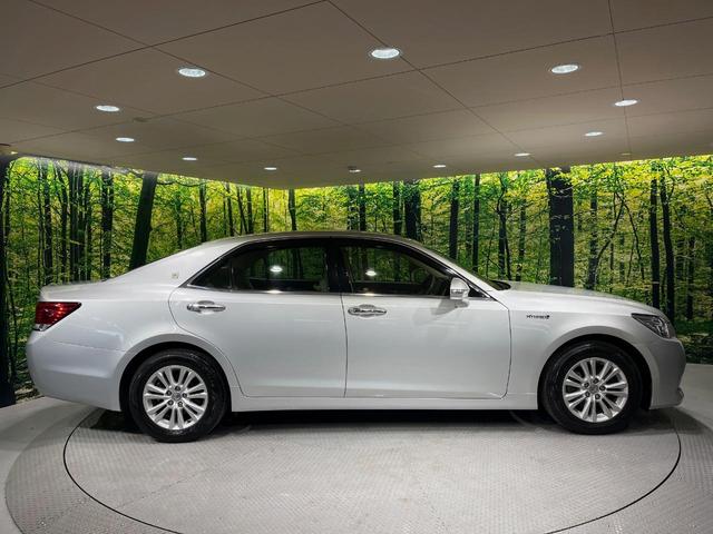 クラウンハイブリッド ロイヤルサルーン プリクラッシュセーフティ クリアランスソナー レーダークルーズ 禁煙車 メーカーナビ スーパーライブサウンド 前席パワーシート HIDヘッドライト バックカメラ ETC ドラレコ(50枚目)