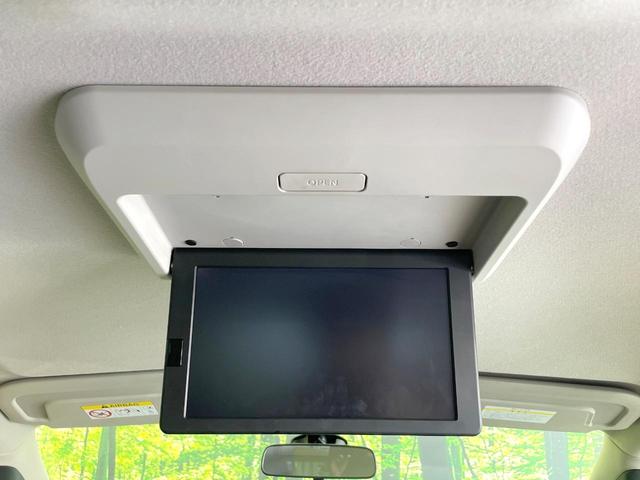 セレナ ハイウェイスター プロパイロットエディション 禁煙車 エマージェンシーブレーキ 純正ナビ フリップダウンモニター 両側電動スライド プロパイロット クリアランスソナー 純正16インチアルミ 電動パーキング ステアリングスイッチ(4枚目)