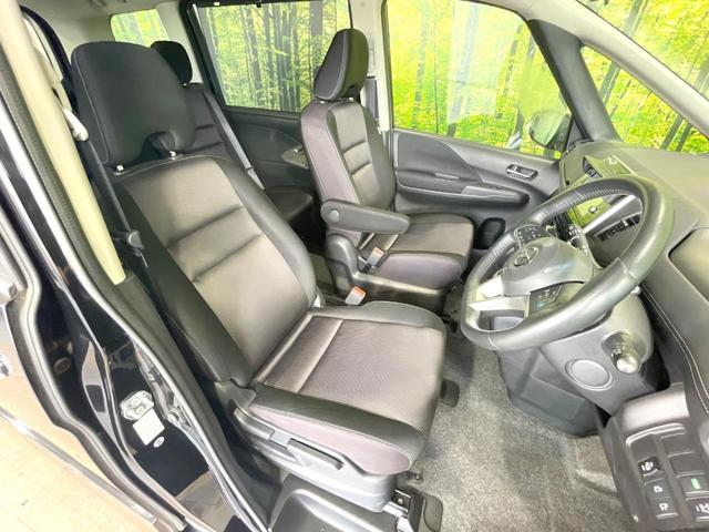 セレナ ハイウェイスター プロパイロットエディション 禁煙車 エマージェンシーブレーキ 純正ナビ フリップダウンモニター 両側電動スライド プロパイロット クリアランスソナー 純正16インチアルミ 電動パーキング ステアリングスイッチ(8枚目)