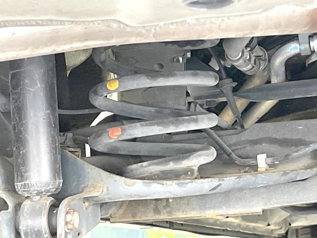 セレナ ハイウェイスター プロパイロットエディション 禁煙車 エマージェンシーブレーキ 純正ナビ フリップダウンモニター 両側電動スライド プロパイロット クリアランスソナー 純正16インチアルミ 電動パーキング ステアリングスイッチ(41枚目)