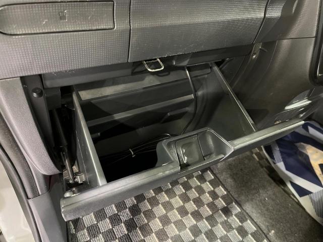 タント Ｇスペシャル　電動スライドドア　ＳＤナビ　禁煙車　スマートキー　ＥＴＣ　オートエアコン　純正１４インチアルミ　ＣＤ　ＤＶＤ再生　フルセグ（33枚目）