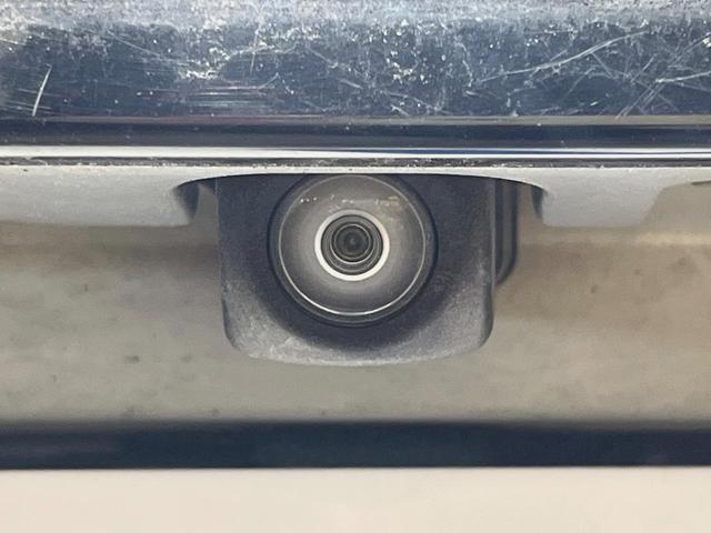 オデッセイ アブソルート　両側電動スライドドア　バックカメラ　衝突被害軽減システム　禁煙車　ハーフレザーシート　スマートキー　ＬＥＤヘッドライト　ビルトインＥＴＣ　クルコン　オートライト　オートエアコン　純正１７インチアルミ（6枚目）