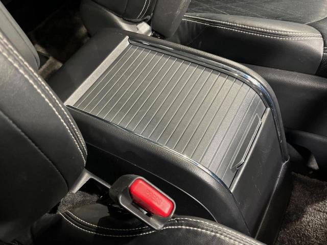 オデッセイ アブソルート　両側電動スライドドア　バックカメラ　衝突被害軽減システム　禁煙車　ハーフレザーシート　スマートキー　ＬＥＤヘッドライト　ビルトインＥＴＣ　クルコン　オートライト　オートエアコン　純正１７インチアルミ（52枚目）