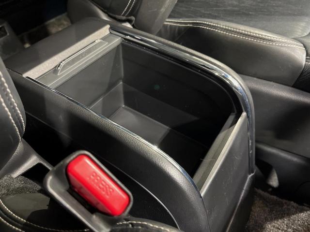 オデッセイ アブソルート　両側電動スライドドア　バックカメラ　衝突被害軽減システム　禁煙車　ハーフレザーシート　スマートキー　ＬＥＤヘッドライト　ビルトインＥＴＣ　クルコン　オートライト　オートエアコン　純正１７インチアルミ（53枚目）