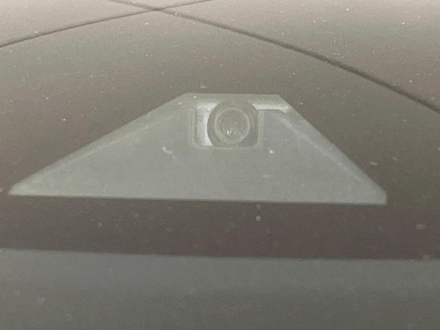 カローラツーリング ハイブリッド ダブルバイビー 純正ナビ バックカメラ 衝突被害軽減システム レーダークルーズ 禁煙車 ハーフレザーシート ドラレコ コーナーセンサー スマートキー LEDヘッド ビルトインETC オートハイビーム オートライト(5枚目)