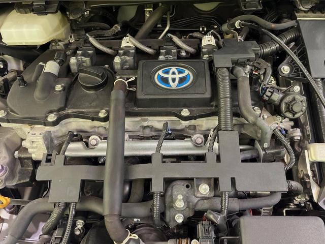 カローラツーリング ハイブリッド ダブルバイビー 純正ナビ バックカメラ 衝突被害軽減システム レーダークルーズ 禁煙車 ハーフレザーシート ドラレコ コーナーセンサー スマートキー LEDヘッド ビルトインETC オートハイビーム オートライト(18枚目)