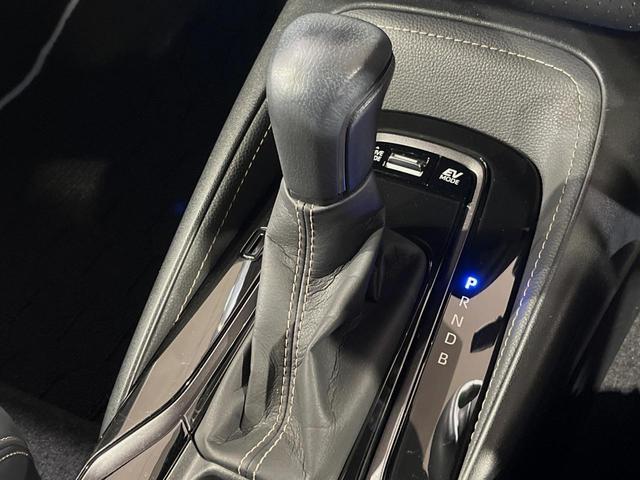 カローラツーリング ハイブリッド ダブルバイビー 純正ナビ バックカメラ 衝突被害軽減システム レーダークルーズ 禁煙車 ハーフレザーシート ドラレコ コーナーセンサー スマートキー LEDヘッド ビルトインETC オートハイビーム オートライト(24枚目)