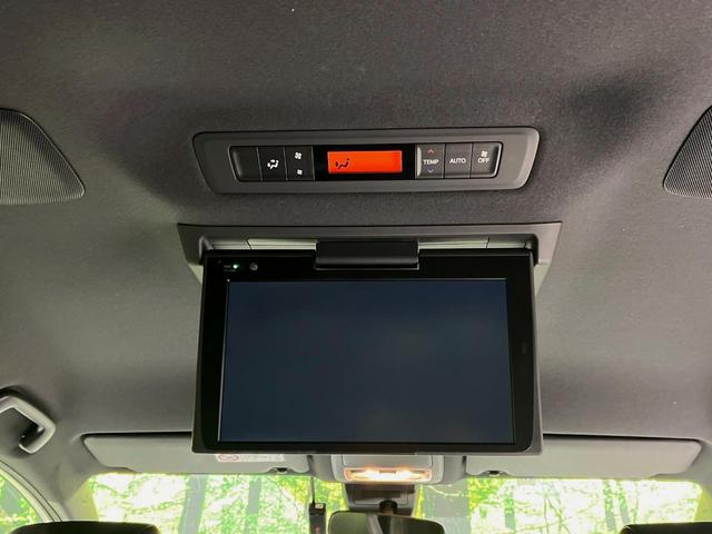ノア Si ダブルバイビーII 純正10型ナビ 純正12型フリップダウンモニター 両側パワースライドドア 衝突軽減システム 禁煙車 ハーフレザーシート ETC ドライブレコーダー クリアランスソナー LEDヘッド リアオートエアコン(6枚目)