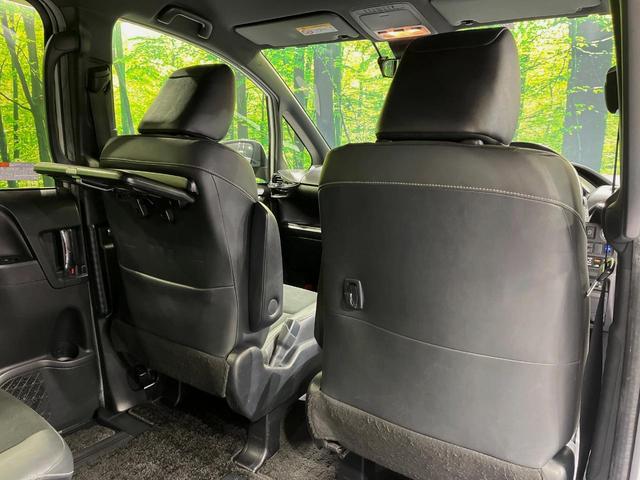 ノア Si ダブルバイビーII 純正10型ナビ 純正12型フリップダウンモニター 両側パワースライドドア 衝突軽減システム 禁煙車 ハーフレザーシート ETC ドライブレコーダー クリアランスソナー LEDヘッド リアオートエアコン(49枚目)