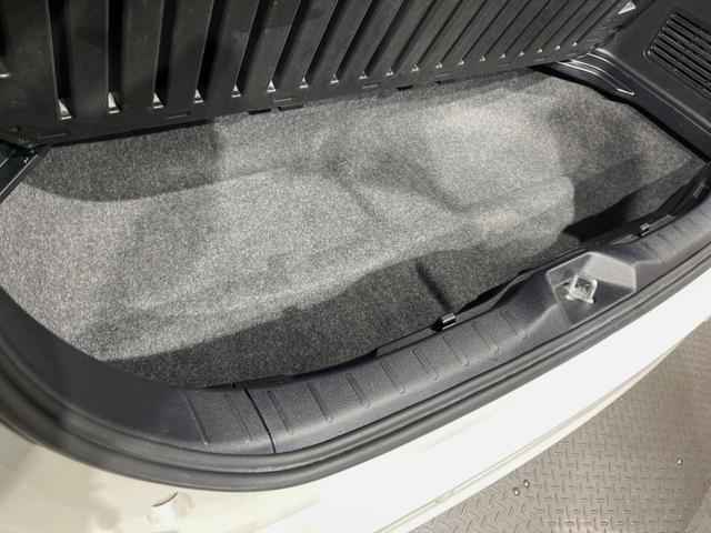 ノア Si ダブルバイビーII 純正10型ナビ 純正12型フリップダウンモニター 両側パワースライドドア 衝突軽減システム 禁煙車 ハーフレザーシート ETC ドライブレコーダー クリアランスソナー LEDヘッド リアオートエアコン(55枚目)