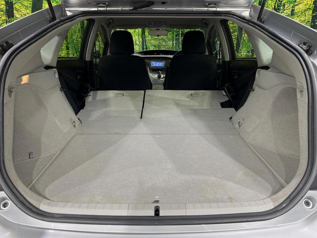 プリウス L 純正SDナビ バックカメラ 禁煙車 スマートキー ビルトインETC オートライト オートエアコン Bluetooth フルセグTV 電動格納ミラー(10枚目)