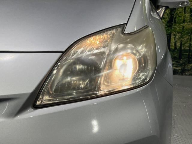 プリウス L 純正SDナビ バックカメラ 禁煙車 スマートキー ビルトインETC オートライト オートエアコン Bluetooth フルセグTV 電動格納ミラー(12枚目)