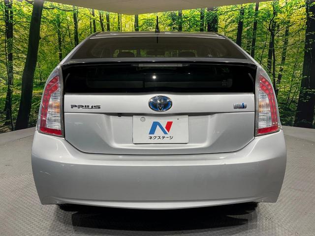 プリウス L 純正SDナビ バックカメラ 禁煙車 スマートキー ビルトインETC オートライト オートエアコン Bluetooth フルセグTV 電動格納ミラー(15枚目)