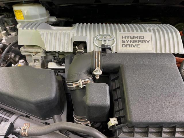 プリウス L 純正SDナビ バックカメラ 禁煙車 スマートキー ビルトインETC オートライト オートエアコン Bluetooth フルセグTV 電動格納ミラー(18枚目)