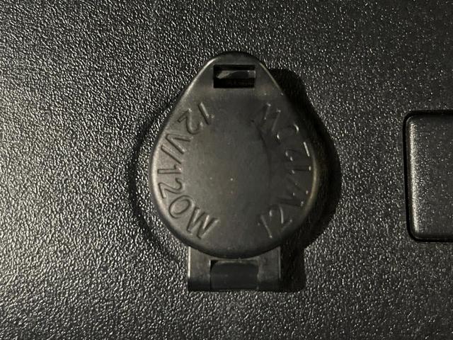 プリウス L 純正SDナビ バックカメラ 禁煙車 スマートキー ビルトインETC オートライト オートエアコン Bluetooth フルセグTV 電動格納ミラー(38枚目)