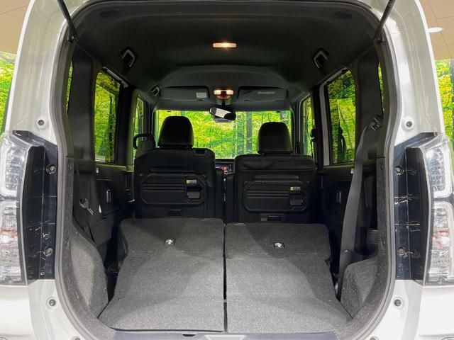 タント カスタムRS ターボ 両側電動ドア 純正SDナビ バックカメラ 衝突被害軽減システム レーダークルーズ 禁煙車 ハーフレザーシート コーナーセンサー スマートキー ビルトインETC オートハイビーム オートライト(12枚目)