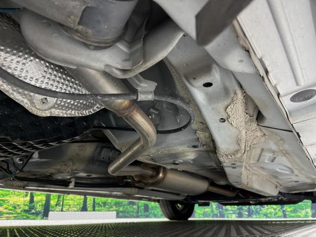 タント カスタムRS ターボ 両側電動ドア 純正SDナビ バックカメラ 衝突被害軽減システム レーダークルーズ 禁煙車 ハーフレザーシート コーナーセンサー スマートキー ビルトインETC オートハイビーム オートライト(22枚目)