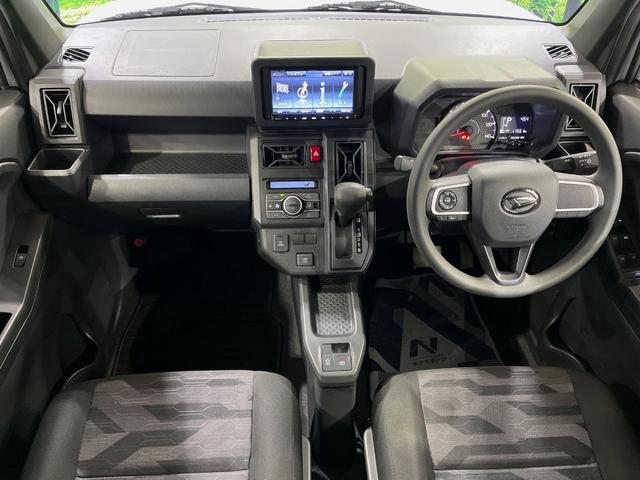 タフト X SDナビ ガラスルーフ 禁煙車 衝突軽減システム バックカメラ コーナーセンサー Bluetooth LEDヘッドライト 電子パーキング オートブレーキホールド ステアリングスイッチ スマートキー(2枚目)