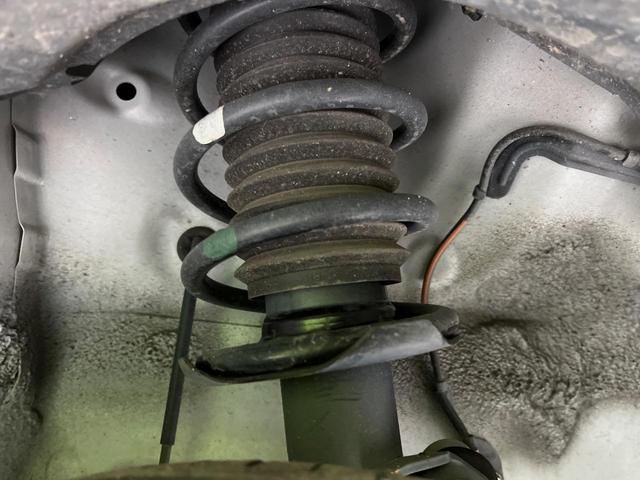 タフト X SDナビ ガラスルーフ 禁煙車 衝突軽減システム バックカメラ コーナーセンサー Bluetooth LEDヘッドライト 電子パーキング オートブレーキホールド ステアリングスイッチ スマートキー(21枚目)