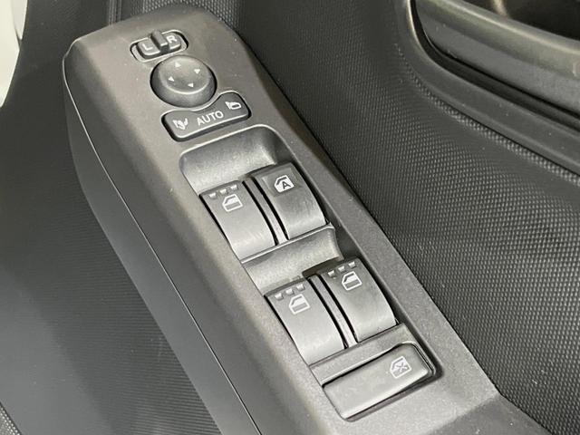 タフト X SDナビ ガラスルーフ 禁煙車 衝突軽減システム バックカメラ コーナーセンサー Bluetooth LEDヘッドライト 電子パーキング オートブレーキホールド ステアリングスイッチ スマートキー(39枚目)