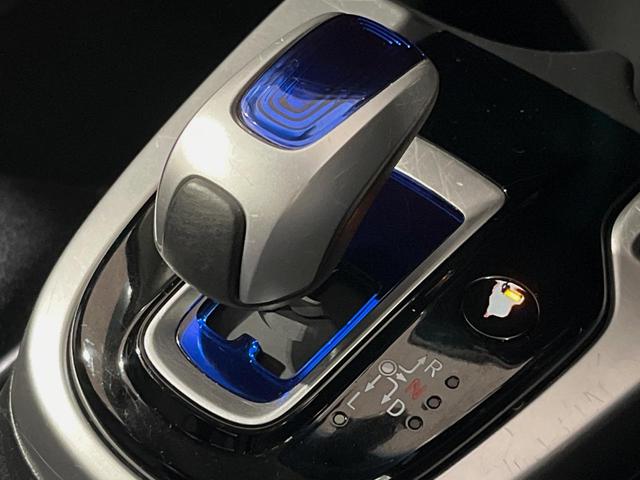 フィットハイブリッド Fパッケージ SDナビ 禁煙車 衝突軽減システム バックカメラ LEDヘッドライト ETC Bluetooth フルセグTV スマートキー プッシュスタート オートエアコン シートリフター チップアップシート(47枚目)