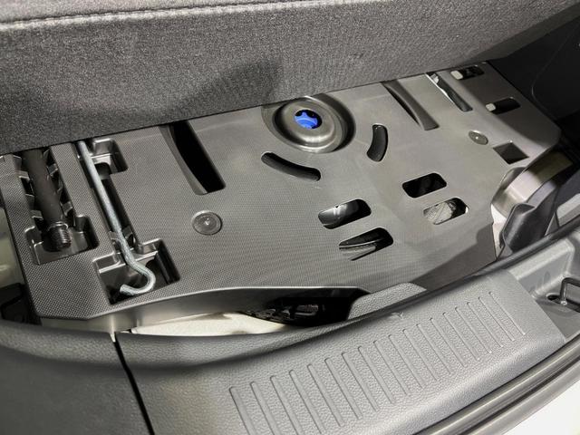 アクア X ナビ付ディスプレイオーディオ 禁煙車 AC100V電源 トヨタセーフティセンス レーダークルーズ バックカメラ ETC LEDヘッドライト Bluetooth スマートキー オートエアコン(36枚目)