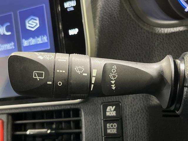 ヴォクシー ハイブリッドＺＳ　煌ＩＩＩ　純正１０型ナビ　純正１２型フリップダウンモニター　禁煙車　衝突軽減システム　クリアランスソナー　バックカメラ　ＥＴＣ　ドラレコ　ハーフレザーシート　リアオートエアコン　ＬＥＤヘッドライト（60枚目）