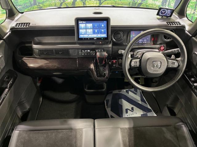 Ｎ－ＢＯＸカスタム ターボ　純正８型ディスプレイオーディオ　両側パワースライドドア　バックカメラ　ＥＴＣ　ドラレコ　禁煙車　シートヒーター　衝突軽減　レーダークルーズ　オートリトラミラー　ＬＥＤヘッドライト　純正１５インチアルミ（2枚目）