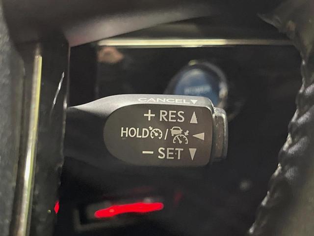 プリウス Ｓツーリングセレクション　モデリスタフルエアロ　純正ナビ　バックカメラ　ＥＴＣ　ドラレコ　トヨタセーフティセンス　レーダークルーズ　クリアランスソナー　合皮シート　シートヒーター　ＬＥＤヘッドライト　Ｂｌｕｅｔｏｏｔｈ（30枚目）