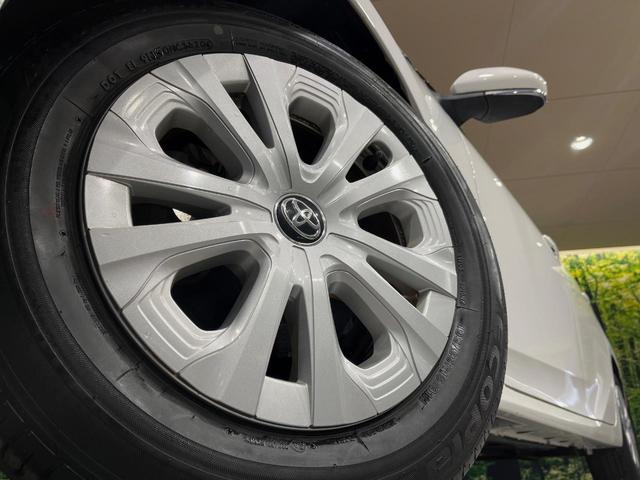 プリウス Ｓ　純正ナビ　バックカメラ　衝突軽減システム　レーダークルーズ　禁煙車　クリアランスソナー　スマートキー　ＬＥＤヘッド　ビルトインＥＴＣ　オートハイビーム　オートライト　オートエアコン（13枚目）