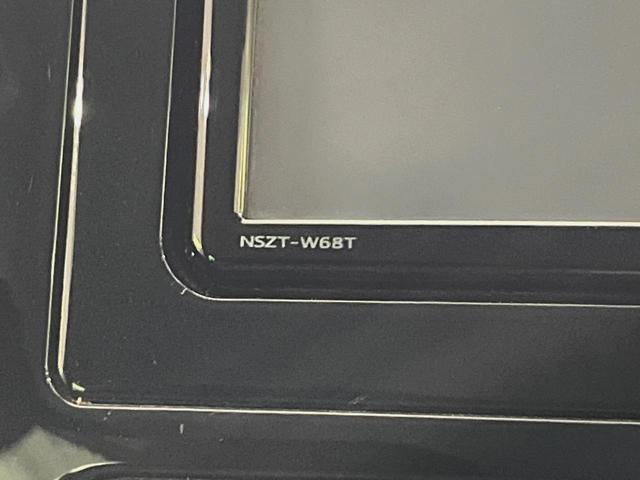 プリウス Ｓ　純正ナビ　バックカメラ　衝突軽減システム　レーダークルーズ　禁煙車　クリアランスソナー　スマートキー　ＬＥＤヘッド　ビルトインＥＴＣ　オートハイビーム　オートライト　オートエアコン（22枚目）