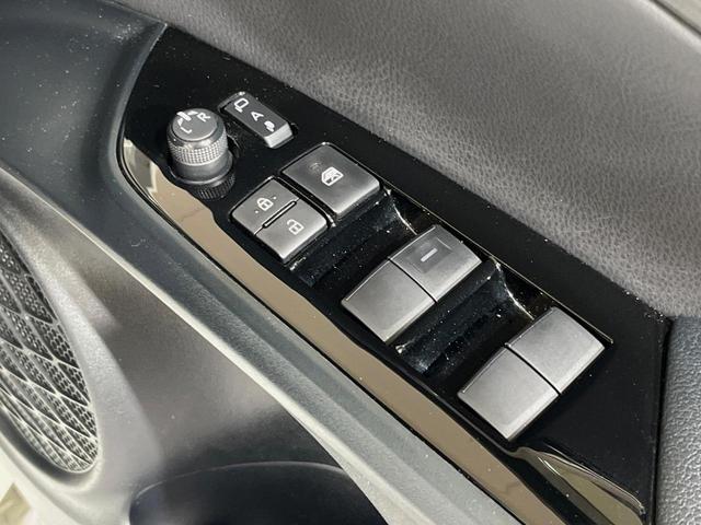 プリウス Ｓ　純正ナビ　バックカメラ　衝突軽減システム　レーダークルーズ　禁煙車　クリアランスソナー　スマートキー　ＬＥＤヘッド　ビルトインＥＴＣ　オートハイビーム　オートライト　オートエアコン（51枚目）