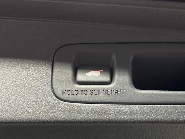 ステップワゴン e:HEVスパーダ 純正11.4型ナビ 登録済未使用車 両側パワースライドドア ブラインドスポットモニター パワーテールゲート ホンダセンシング レーダークルーズ バックカメラ リアオートエアコン ハーフレザーシート(5枚目)