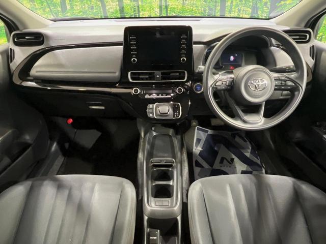 アクア X 純正ディスプレイオーディオナビ付 バックカメラ 衝突被害軽減システム 100V電源 レーダークルーズ 禁煙車 コーナーセンサー スマートキー LEDヘッド オートハイビーム 車線逸脱警報(2枚目)