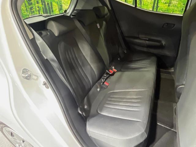 アクア X 純正ディスプレイオーディオナビ付 バックカメラ 衝突被害軽減システム 100V電源 レーダークルーズ 禁煙車 コーナーセンサー スマートキー LEDヘッド オートハイビーム 車線逸脱警報(9枚目)