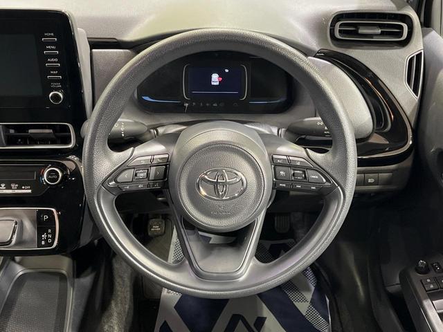 アクア X 純正ディスプレイオーディオナビ付 バックカメラ 衝突被害軽減システム 100V電源 レーダークルーズ 禁煙車 コーナーセンサー スマートキー LEDヘッド オートハイビーム 車線逸脱警報(11枚目)