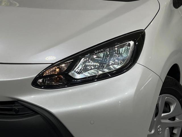 アクア X 純正ディスプレイオーディオナビ付 バックカメラ 衝突被害軽減システム 100V電源 レーダークルーズ 禁煙車 コーナーセンサー スマートキー LEDヘッド オートハイビーム 車線逸脱警報(12枚目)