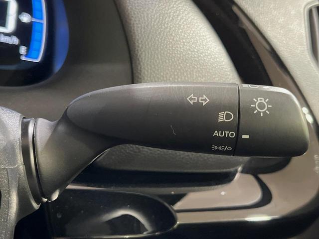 アクア X 純正ディスプレイオーディオナビ付 バックカメラ 衝突被害軽減システム 100V電源 レーダークルーズ 禁煙車 コーナーセンサー スマートキー LEDヘッド オートハイビーム 車線逸脱警報(30枚目)