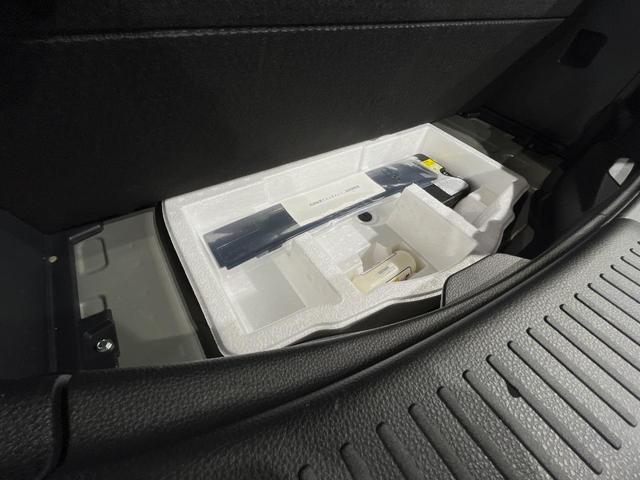 アクア X ディスプレイオーディオ バックカメラ 衝突被害軽減システム レーダークルーズ 禁煙車 スマートキー LEDヘッドライト ビルトインETC オートマチックハイビーム オートライト Bluetooth(47枚目)