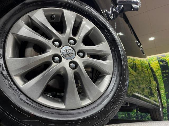 ヴォクシー ZS 煌Z 純正8型ナビ 両側電動ドア バックカメラ 禁煙車 ハーフレザーシート スマートキー HIDヘッド ビルトインETC オートエアコン 純正16インチアルミ Bluetooth CD DVD再生(14枚目)